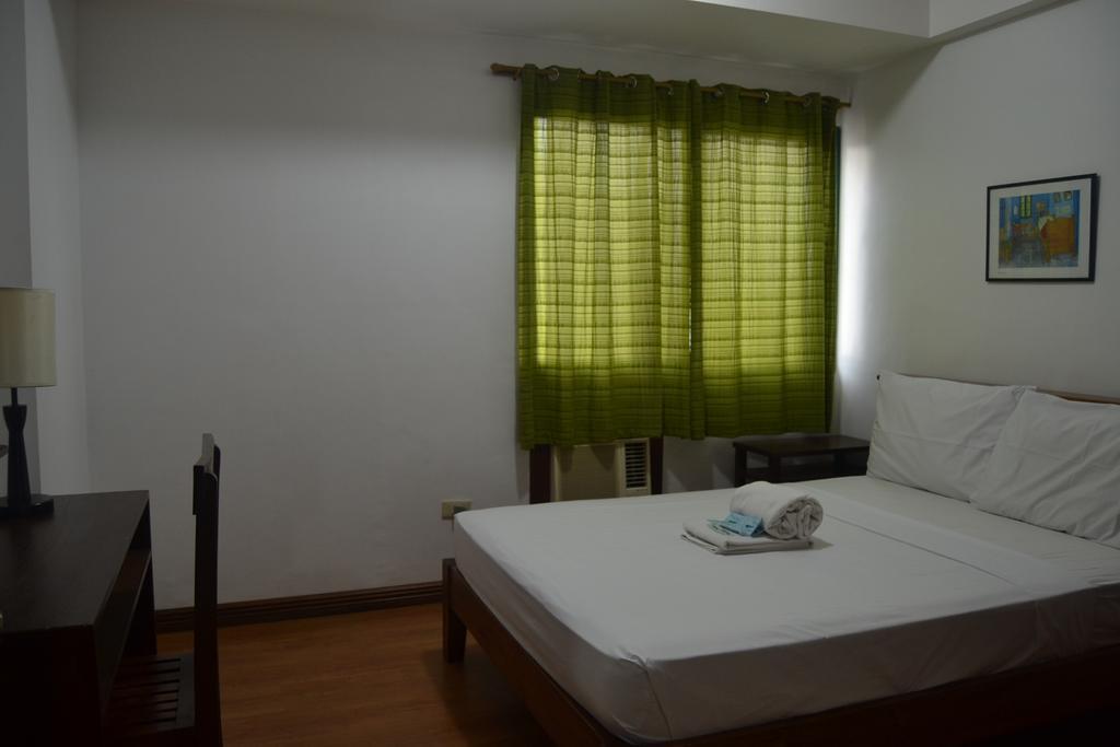 Isabelle Royale Paranaque Paranaque City Exteriör bild