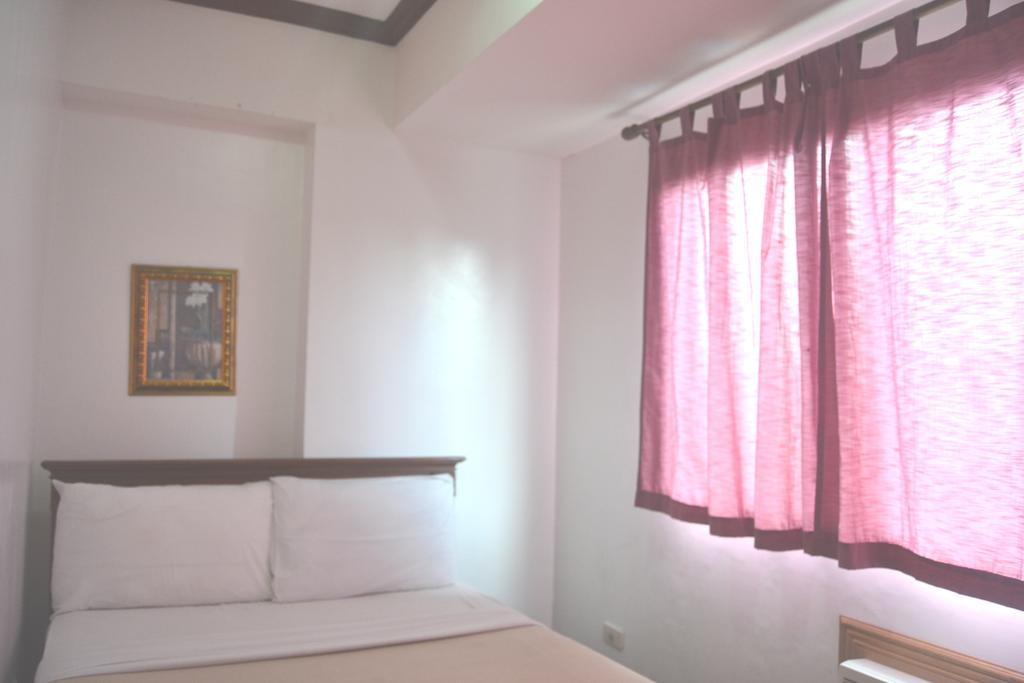 Isabelle Royale Paranaque Paranaque City Exteriör bild
