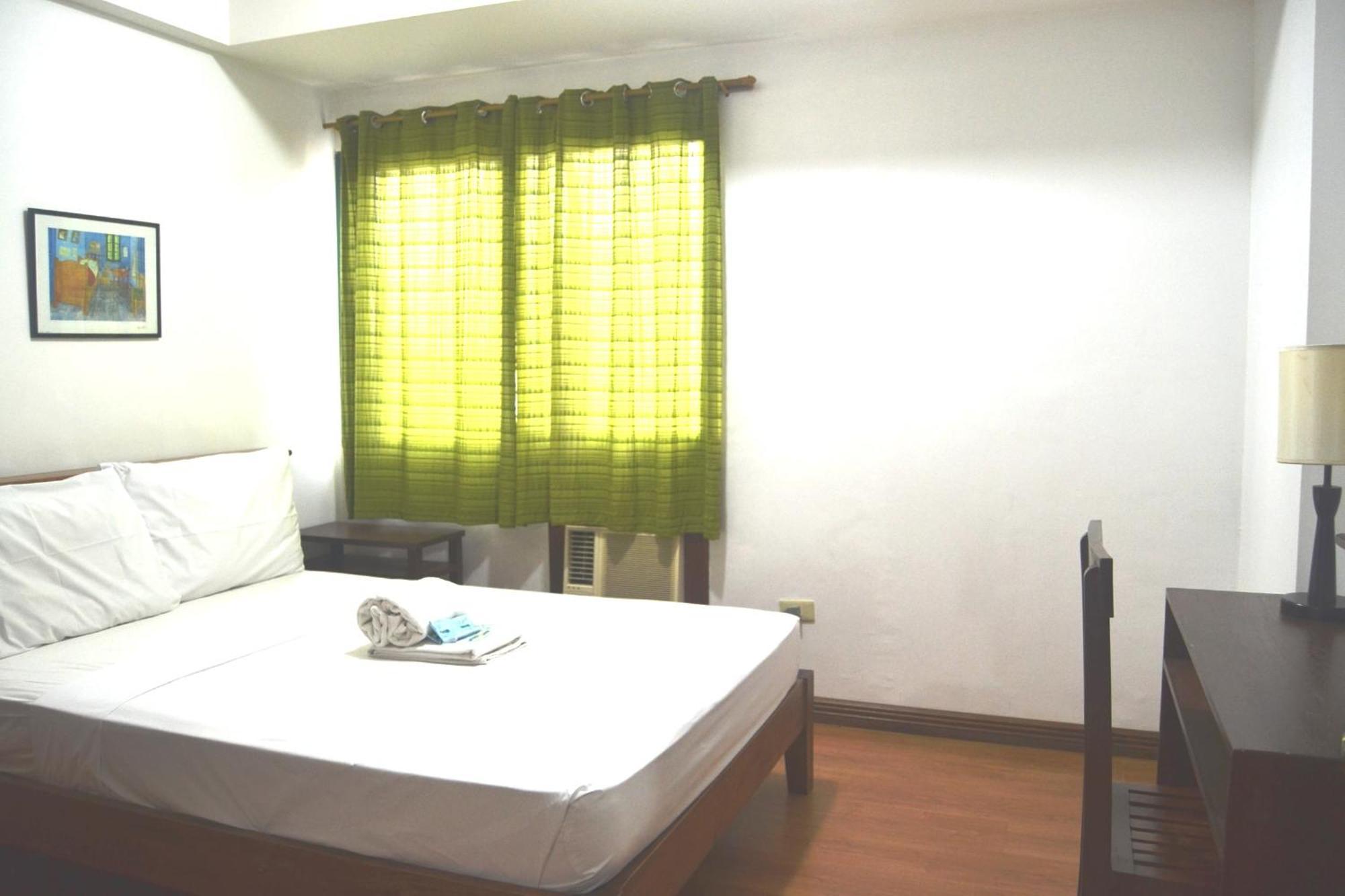 Isabelle Royale Paranaque Paranaque City Exteriör bild