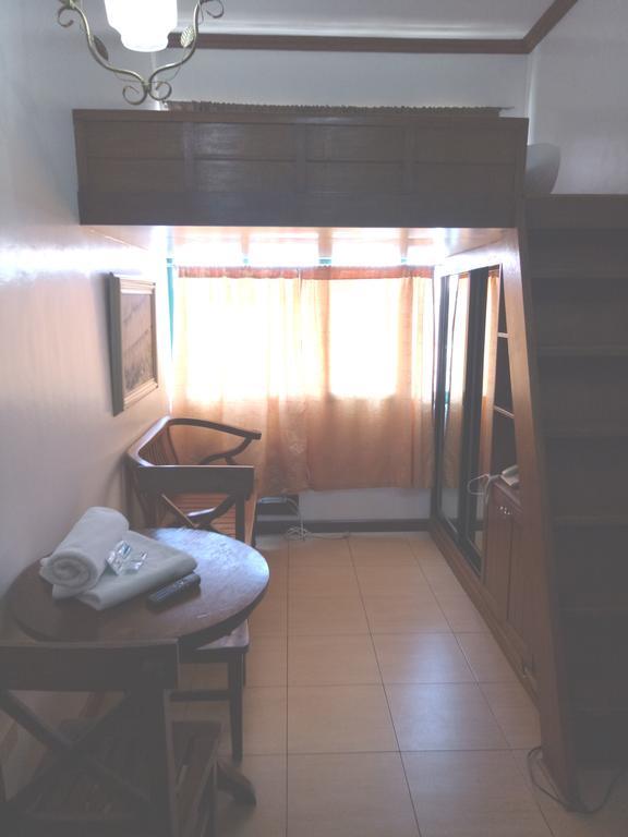 Isabelle Royale Paranaque Paranaque City Exteriör bild