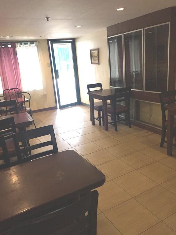 Isabelle Royale Paranaque Paranaque City Exteriör bild