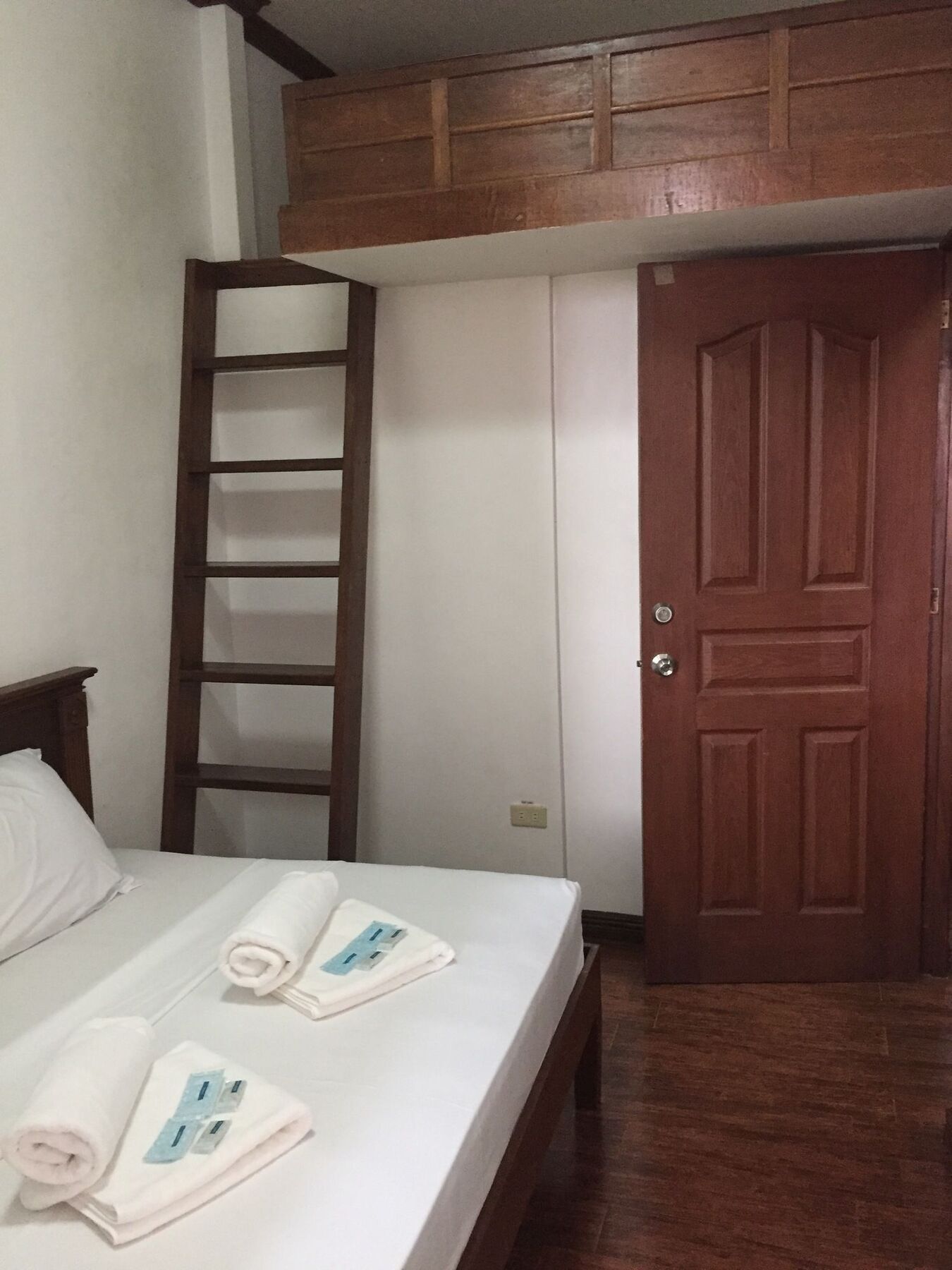 Isabelle Royale Paranaque Paranaque City Exteriör bild