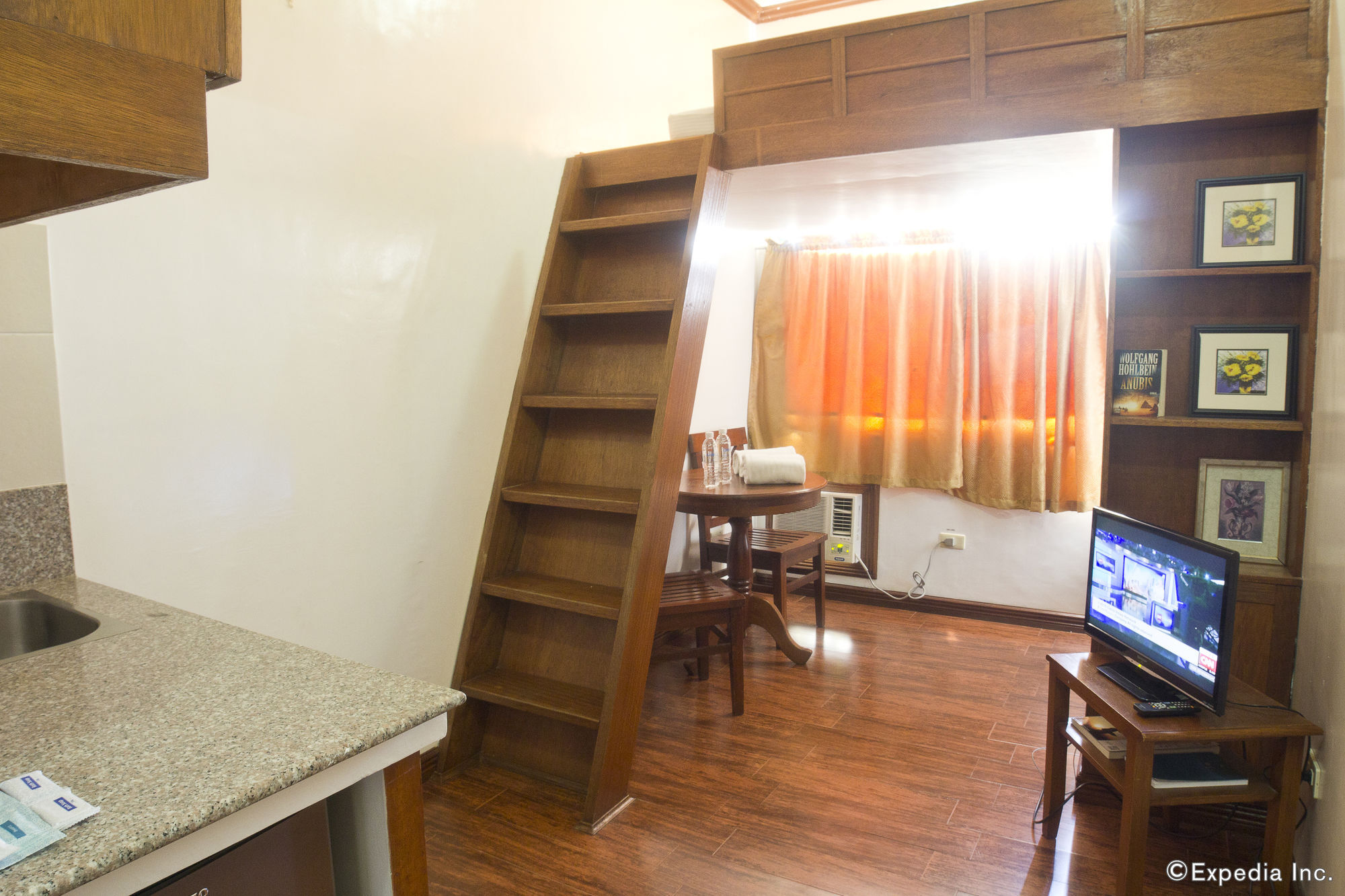Isabelle Royale Paranaque Paranaque City Exteriör bild